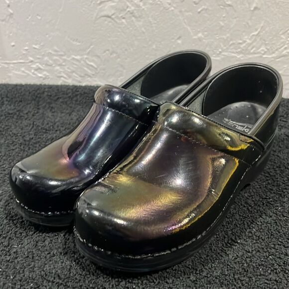 🔥🔥 DANSKO Petrol Iridescent Patent Leather Slip On Clogs Women EU 38 / US 7.5- - Picture 4 of 14